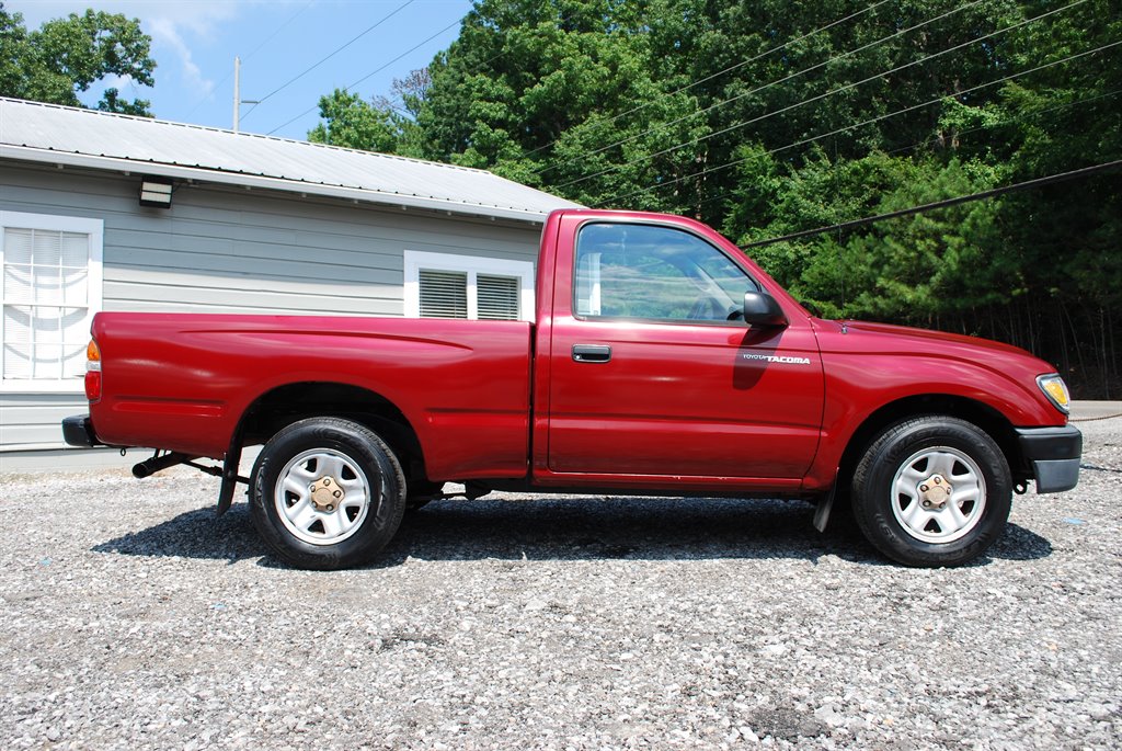 2002 Toyota Tacoma Base photo 4