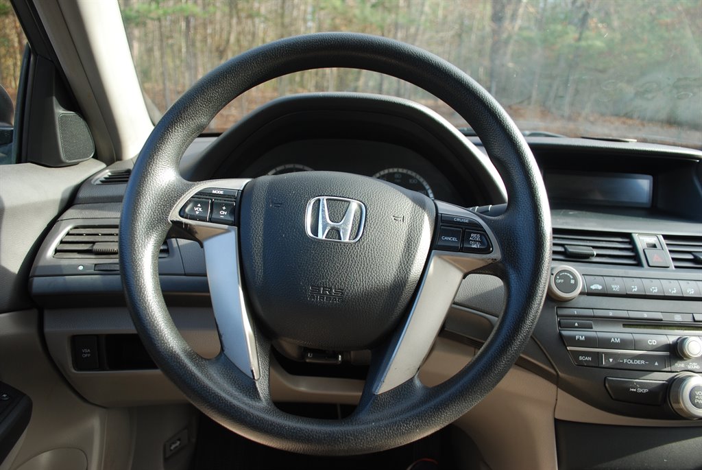 2009 Honda Accord LX photo 10