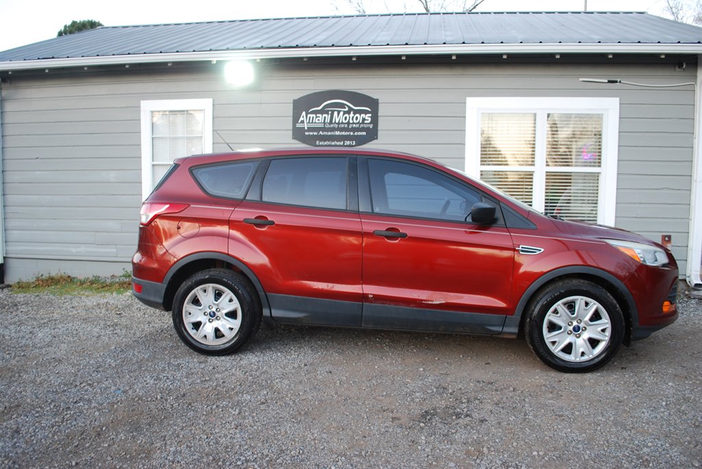 2016 Ford Escape S