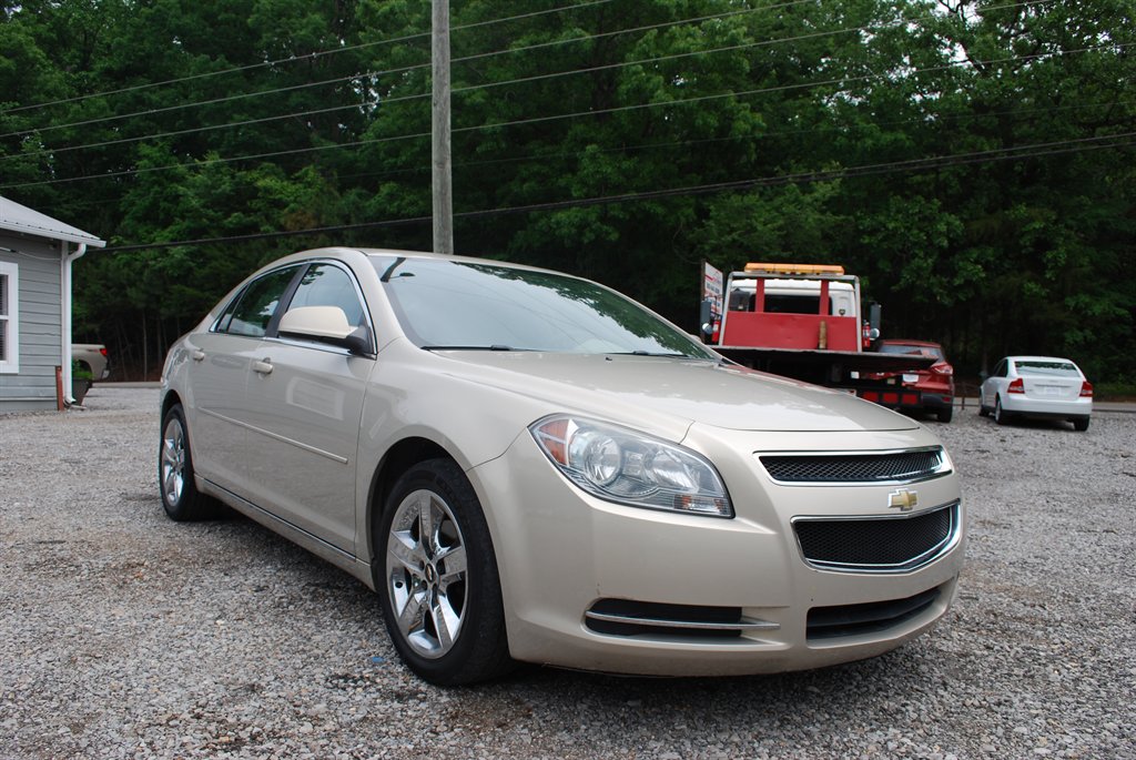 2010 Chevrolet Malibu 1LT - Photo 9