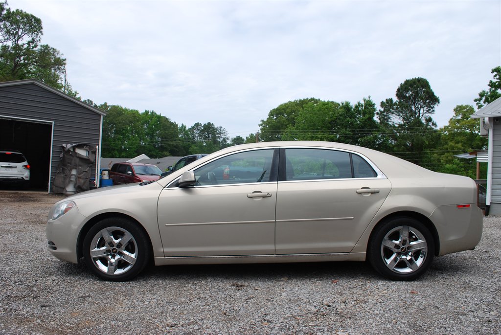 2010 Chevrolet Malibu 1LT - Photo 6