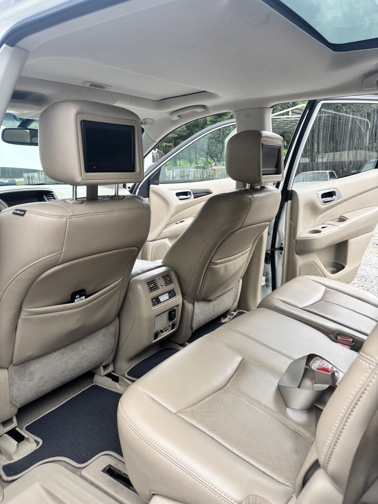 2014 Nissan Pathfinder Platinum - Photo 10