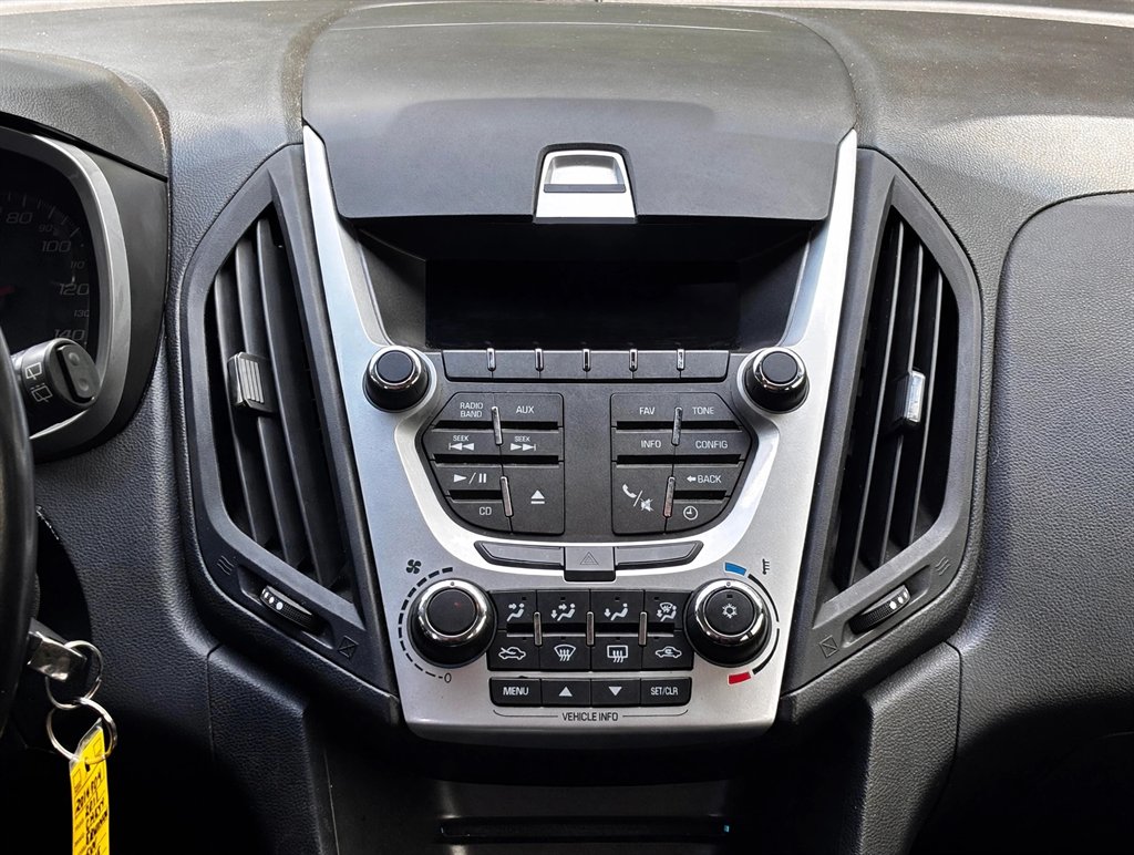 2011 Chevrolet Equinox 1LT - Photo 15