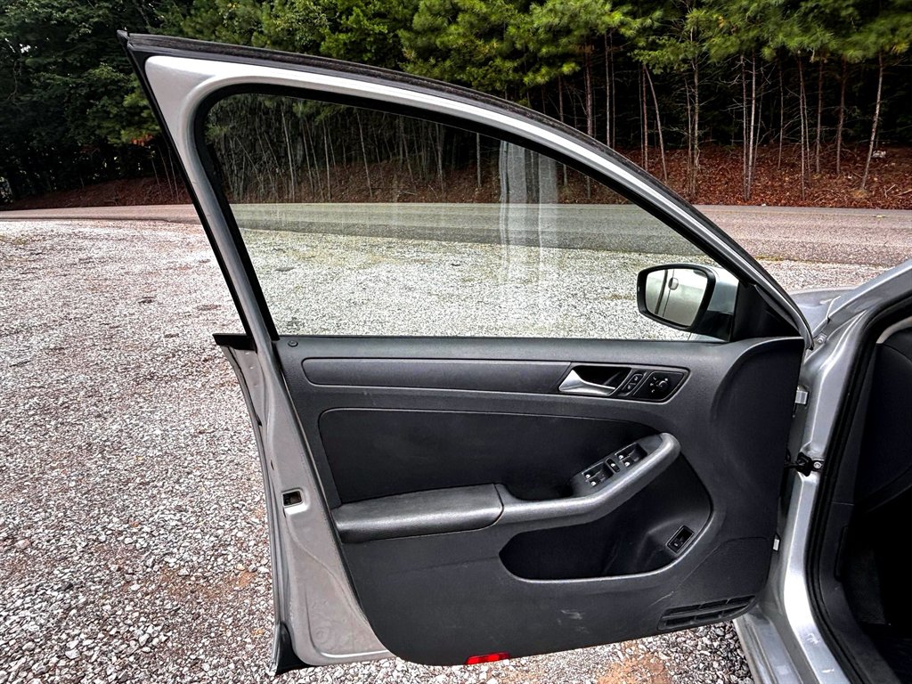 2012 Volkswagen Jetta SE - Photo 9