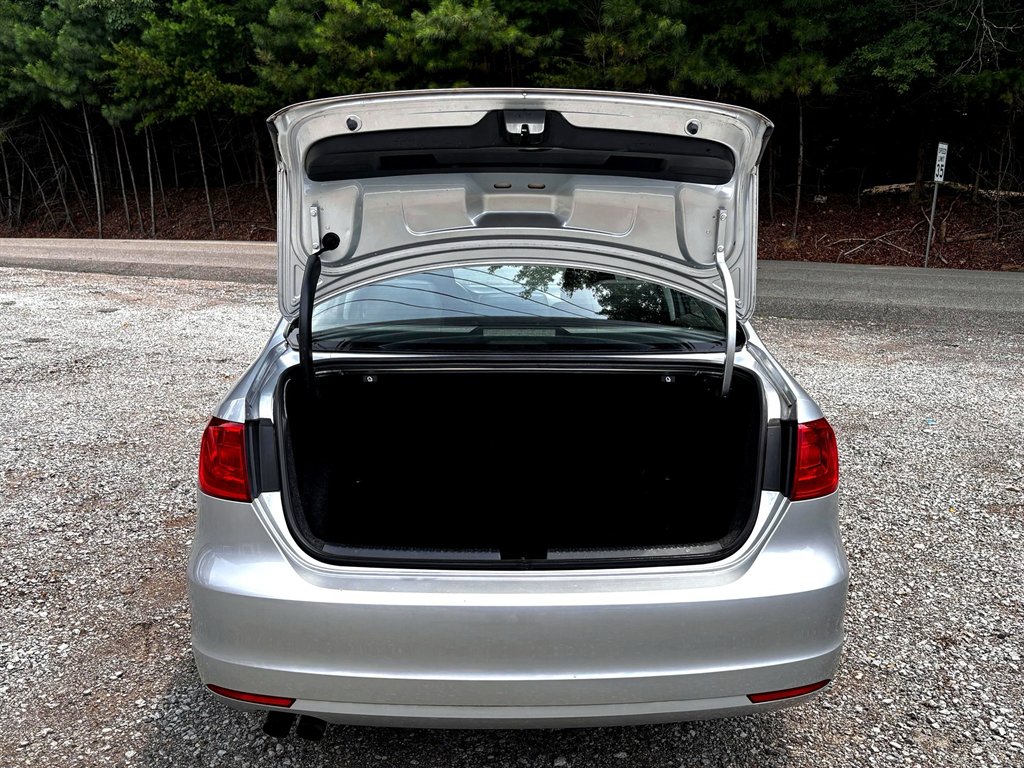 2012 Volkswagen Jetta SE - Photo 17