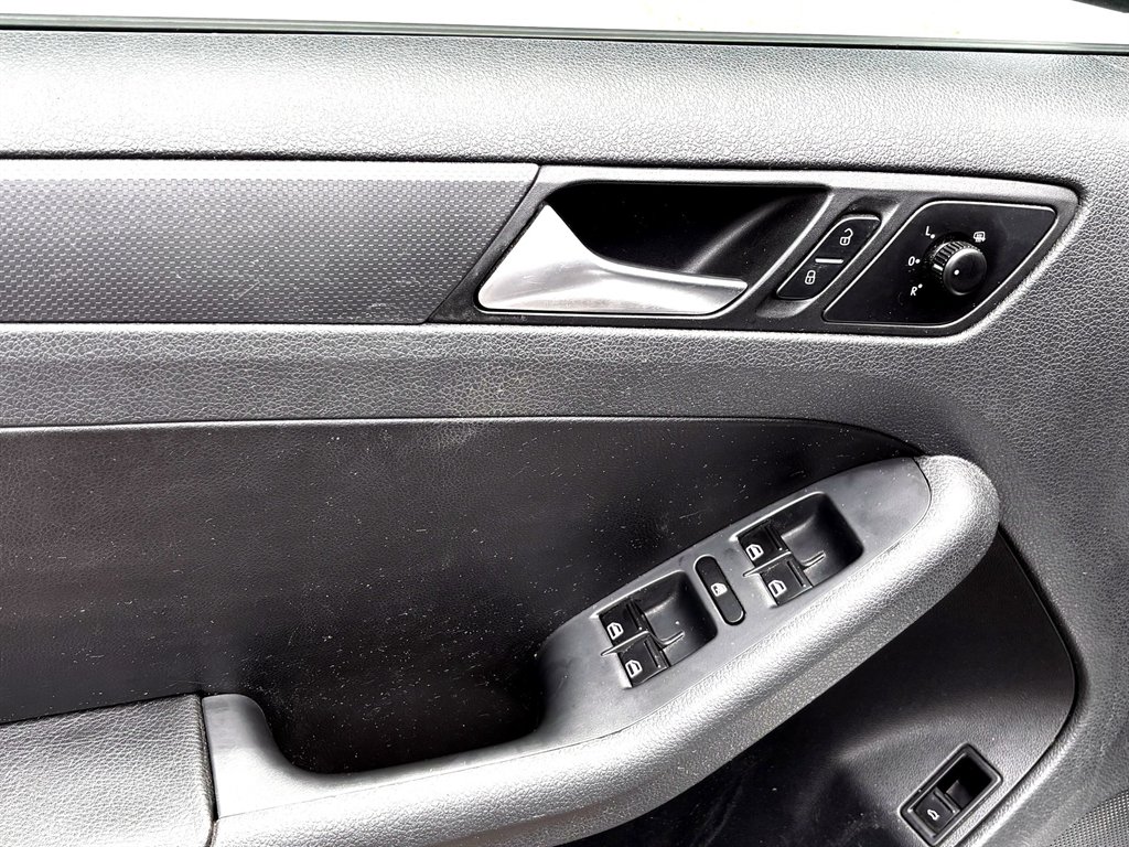 2012 Volkswagen Jetta SE - Photo 20