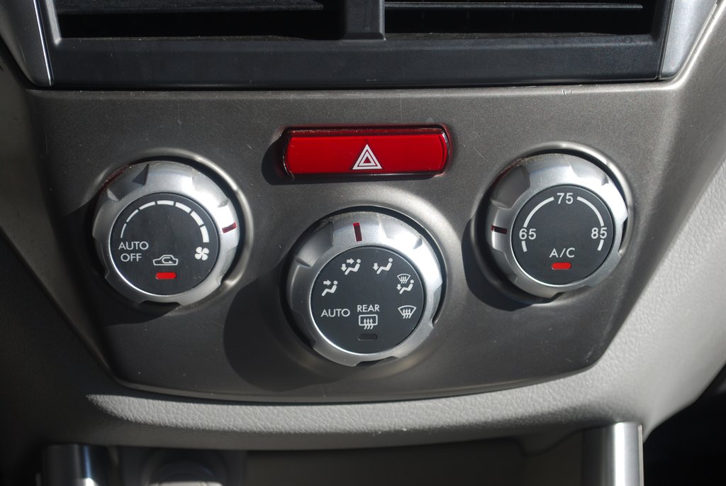 2010 Subaru Forester X Limited - Photo 7