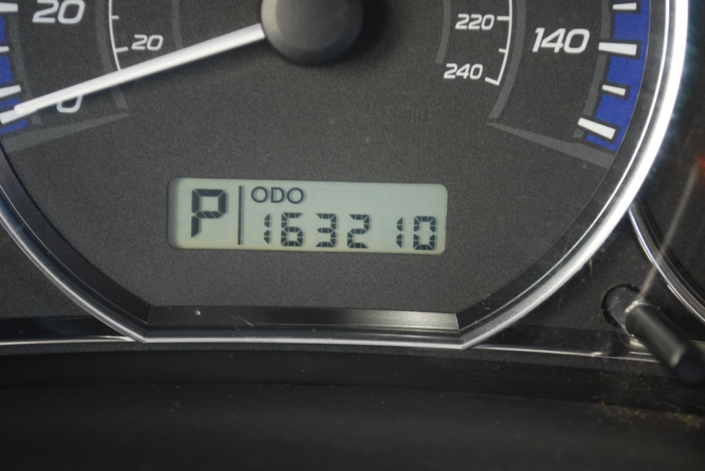 2010 Subaru Forester X Limited - Photo 11